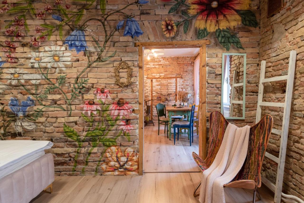Accommodation At The Folklore Apartment Bratislava Exterior photo