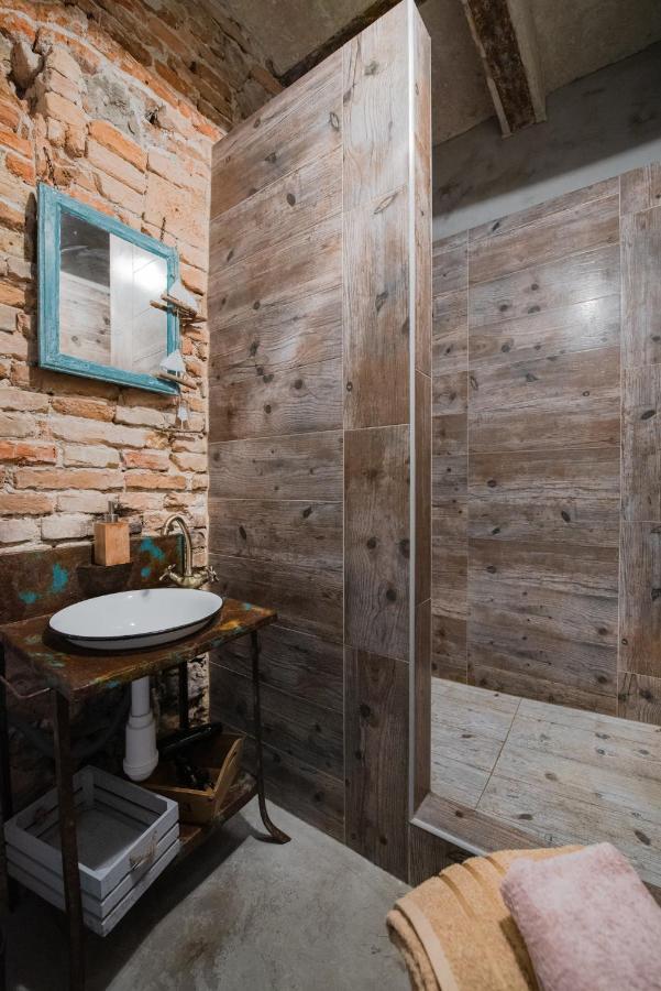 Accommodation At The Folklore Apartment Bratislava Exterior photo